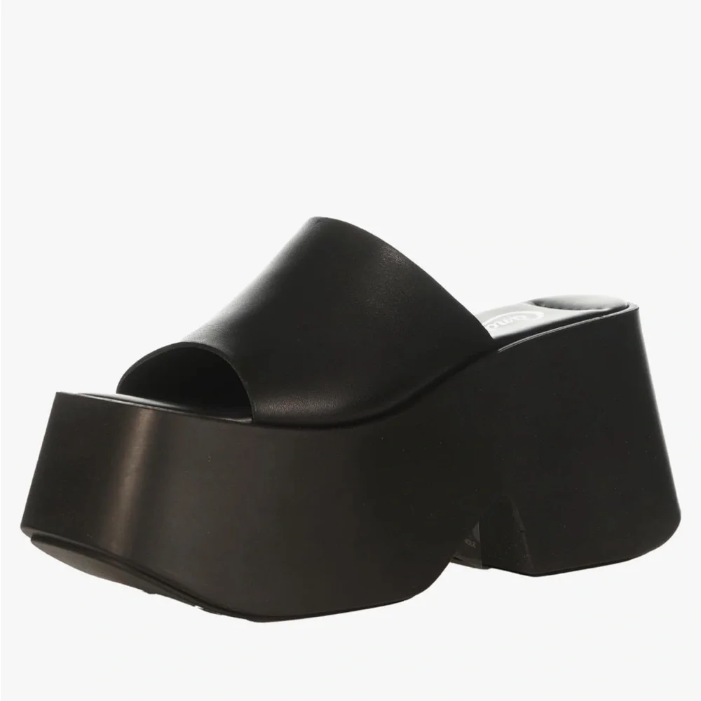 CANDIES Dana Platform Slide Sandal - Picture 6 of 7